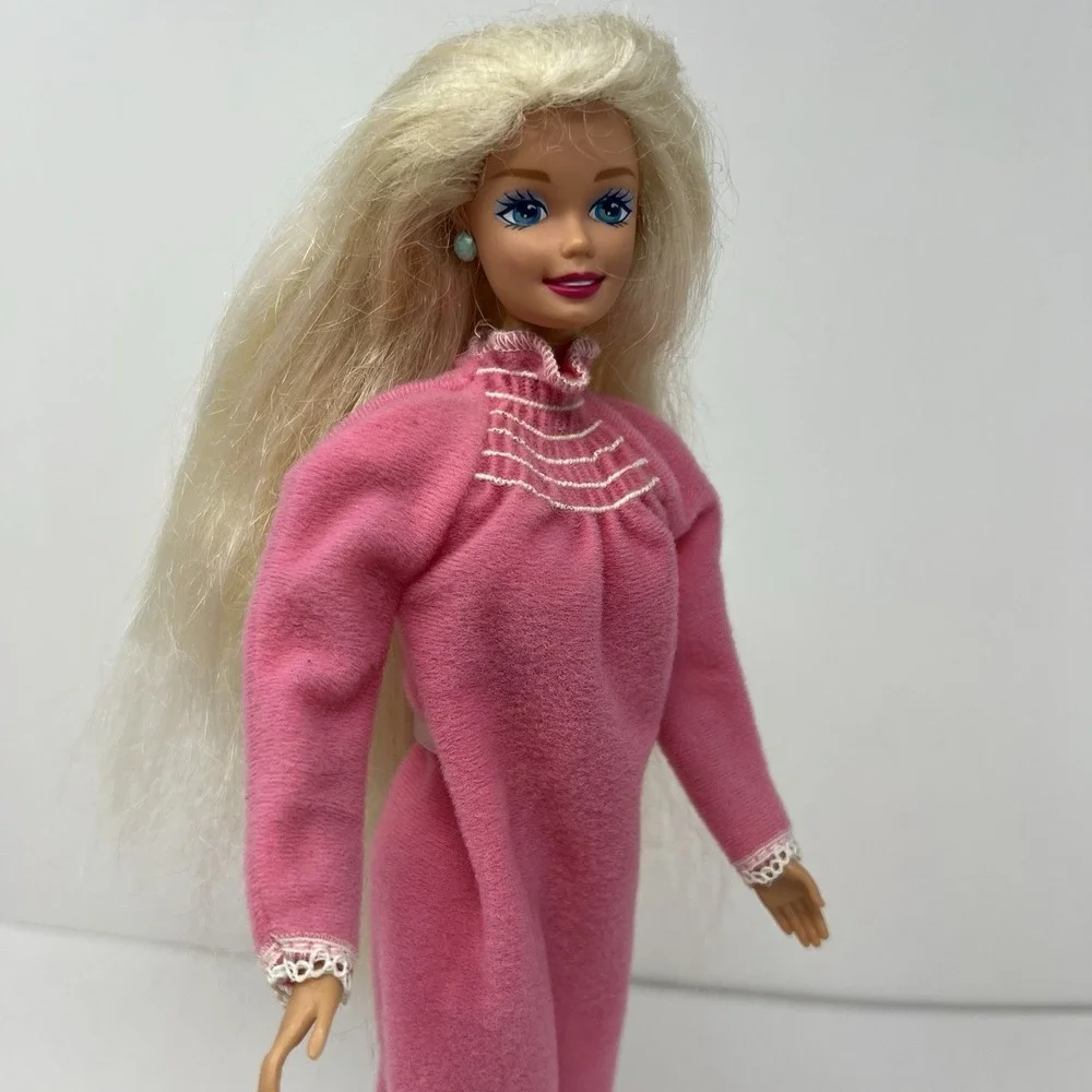 Vintage Barbie Doll 1966 Body Pink Sleeping Gown Retro Fashion Collectible Toy